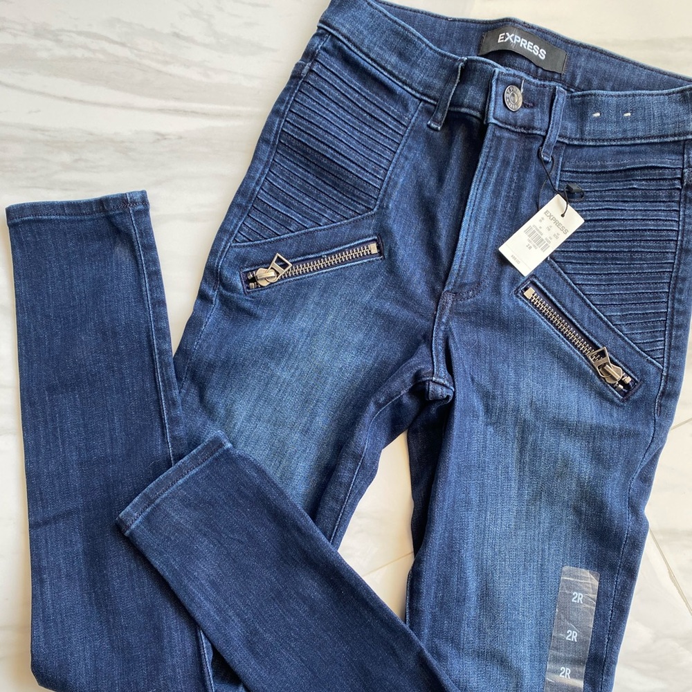 Express High Rise Jean, Size 2R, Stretch